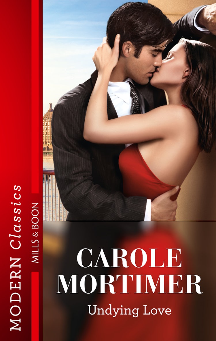 Cover image for Undying Love, isbn: 9781867211488
