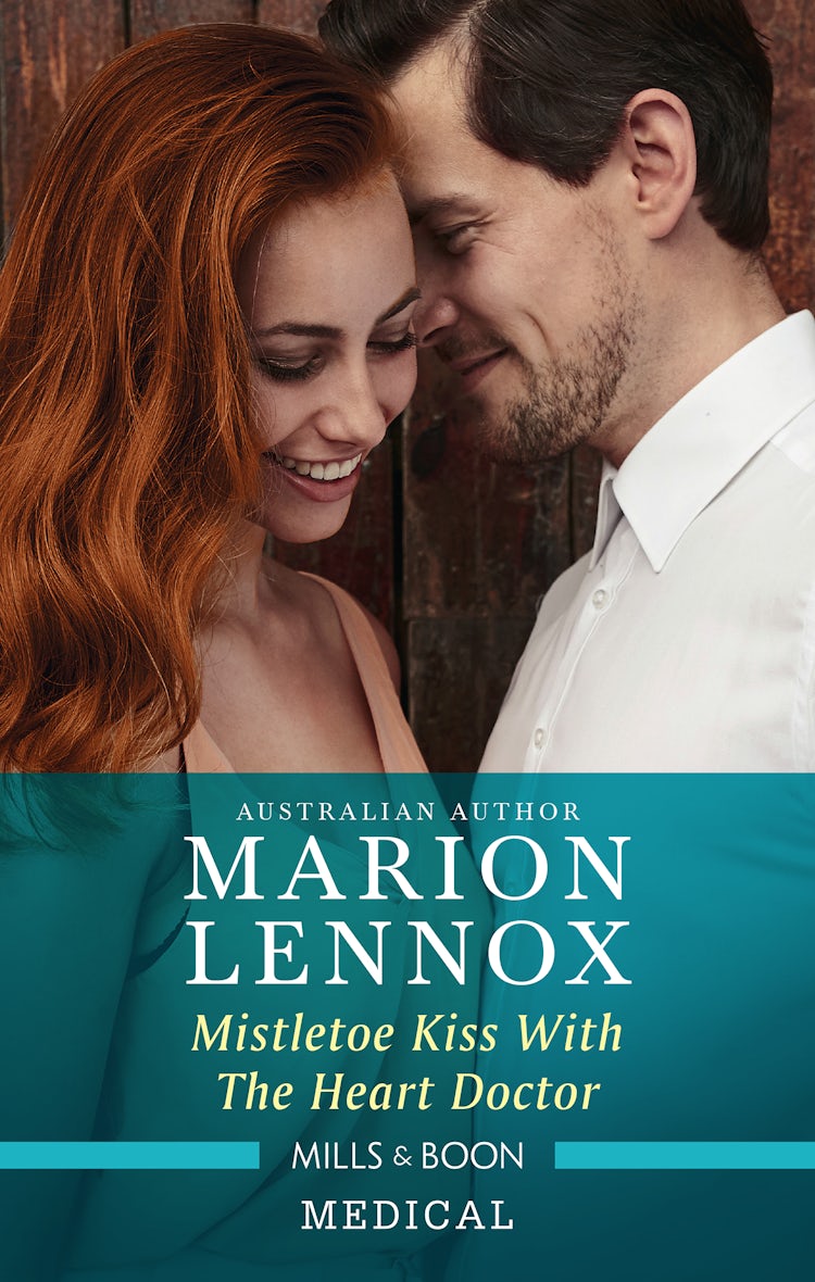 Cover image for Mistletoe Kiss with the Heart Doctor, isbn: 9781867220879