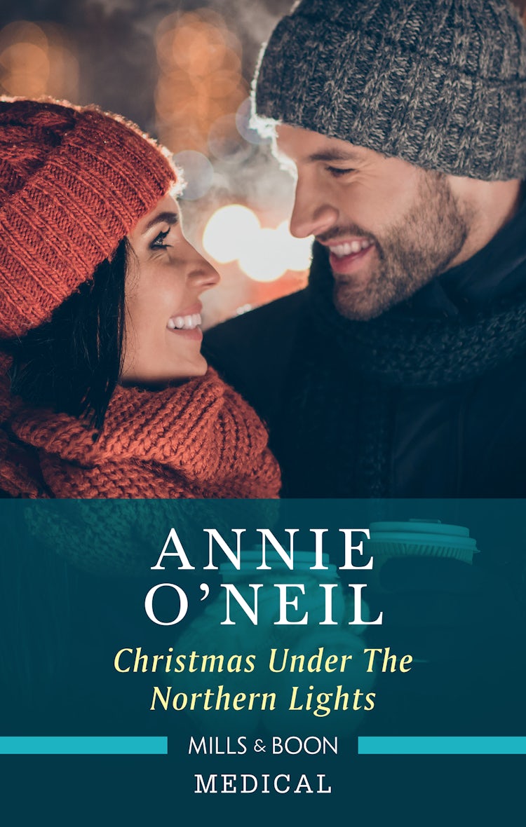 Cover image for Christmas Under the Northern Lights, isbn: 9781867220886