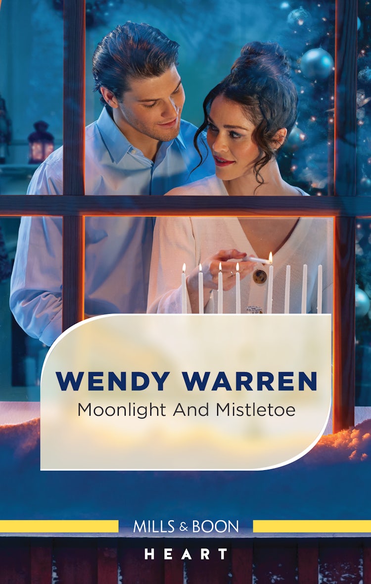 Cover image for Moonlight and Mistletoe, isbn: 9781867242802