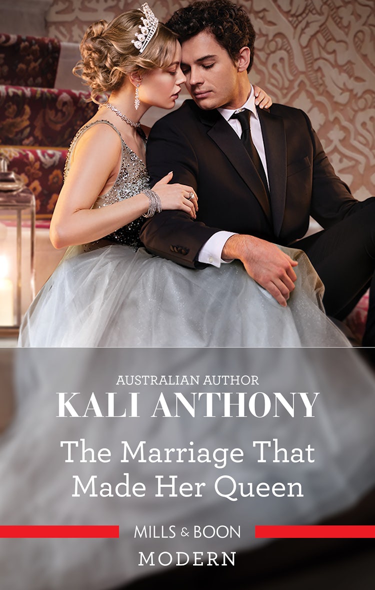 Cover image for The Marriage That Made Her Queen, isbn: 9781867267478