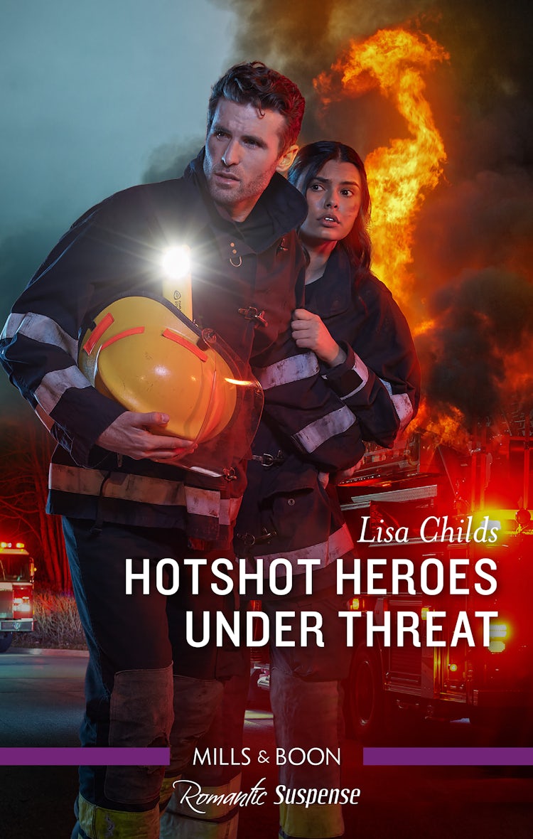 Cover image for Hotshot Heroes Under Threat, isbn: 9781867269977