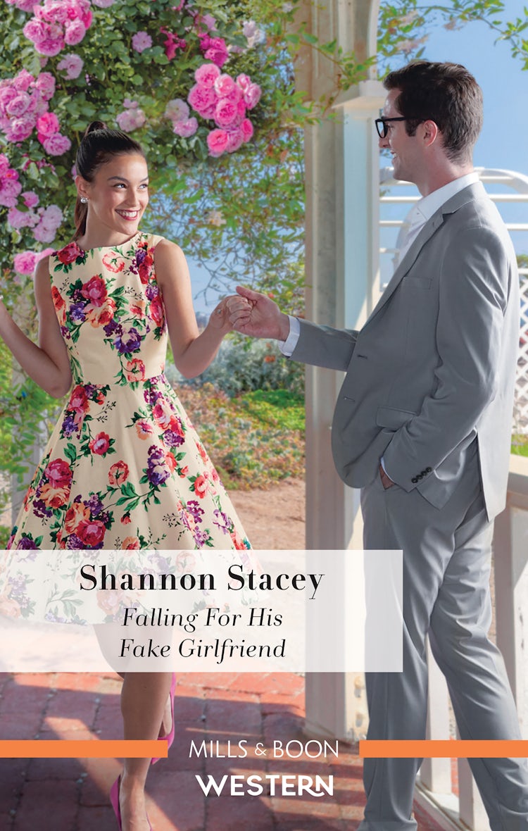 Cover image for Falling for His Fake Girlfriend, isbn: 9781867275596