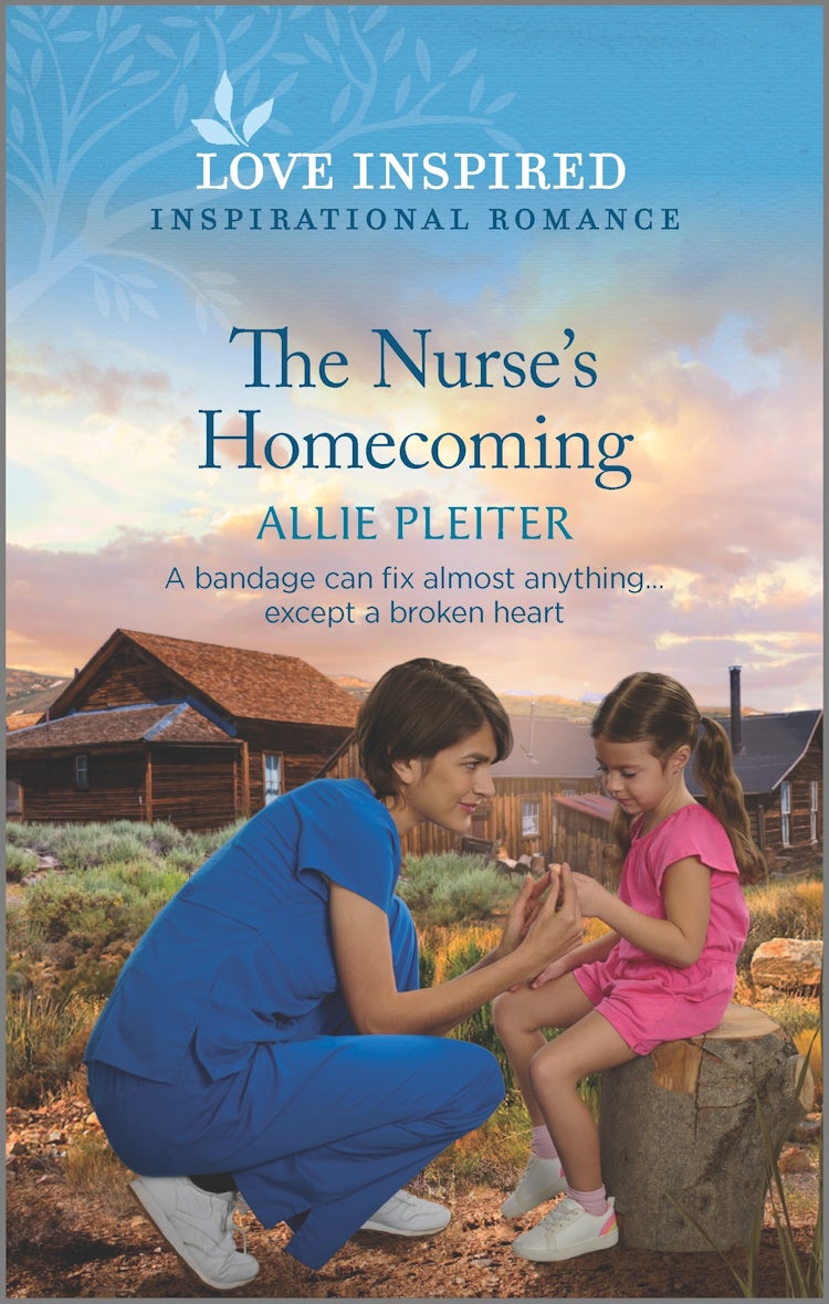 Cover image for The Nurse's Homecoming, isbn: 9781867290186